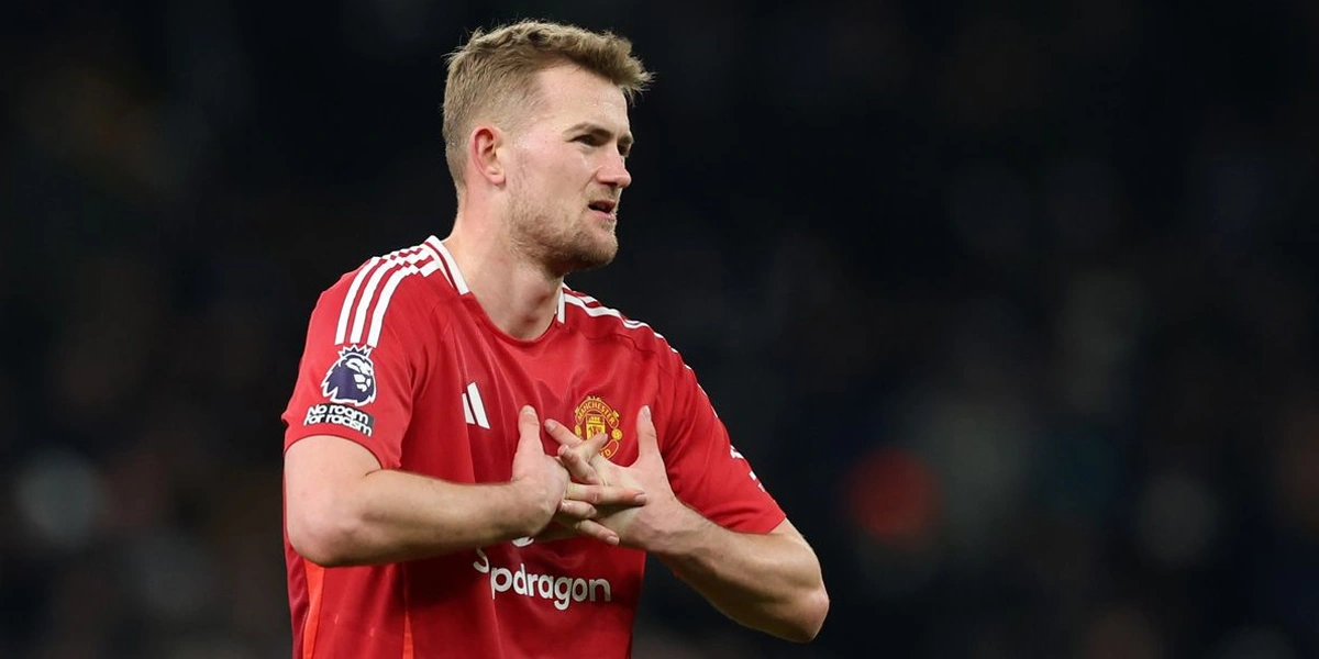 Masalah-Skuad-dan-Absennya-De-Ligt